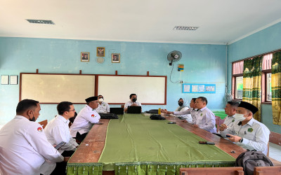 Tim Kemenag Pesawaran Laksanakan Monitoring dan Evaluasi Pelaksanaan OMI di MAN 1 Pesawaran